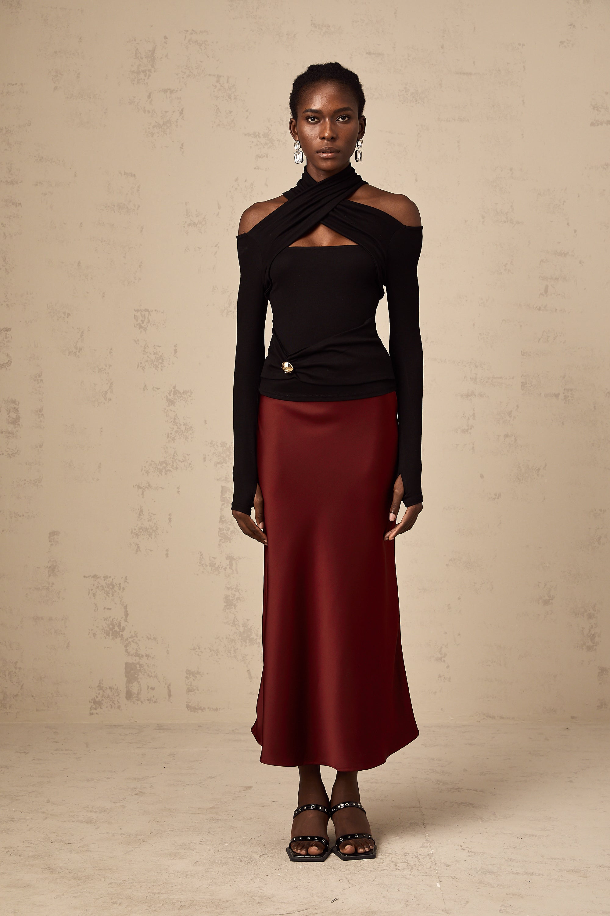 Vanessa | flared satin skirt