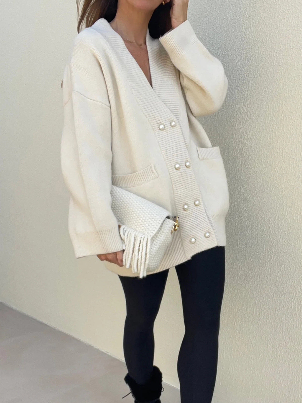 Jessy | Elegant V-Neck Cardigan