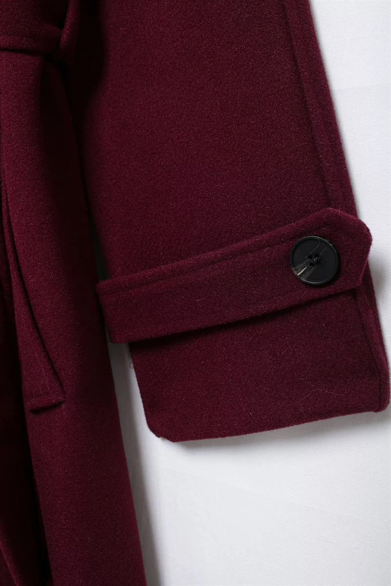 Evy | Classy Burgundy Coat