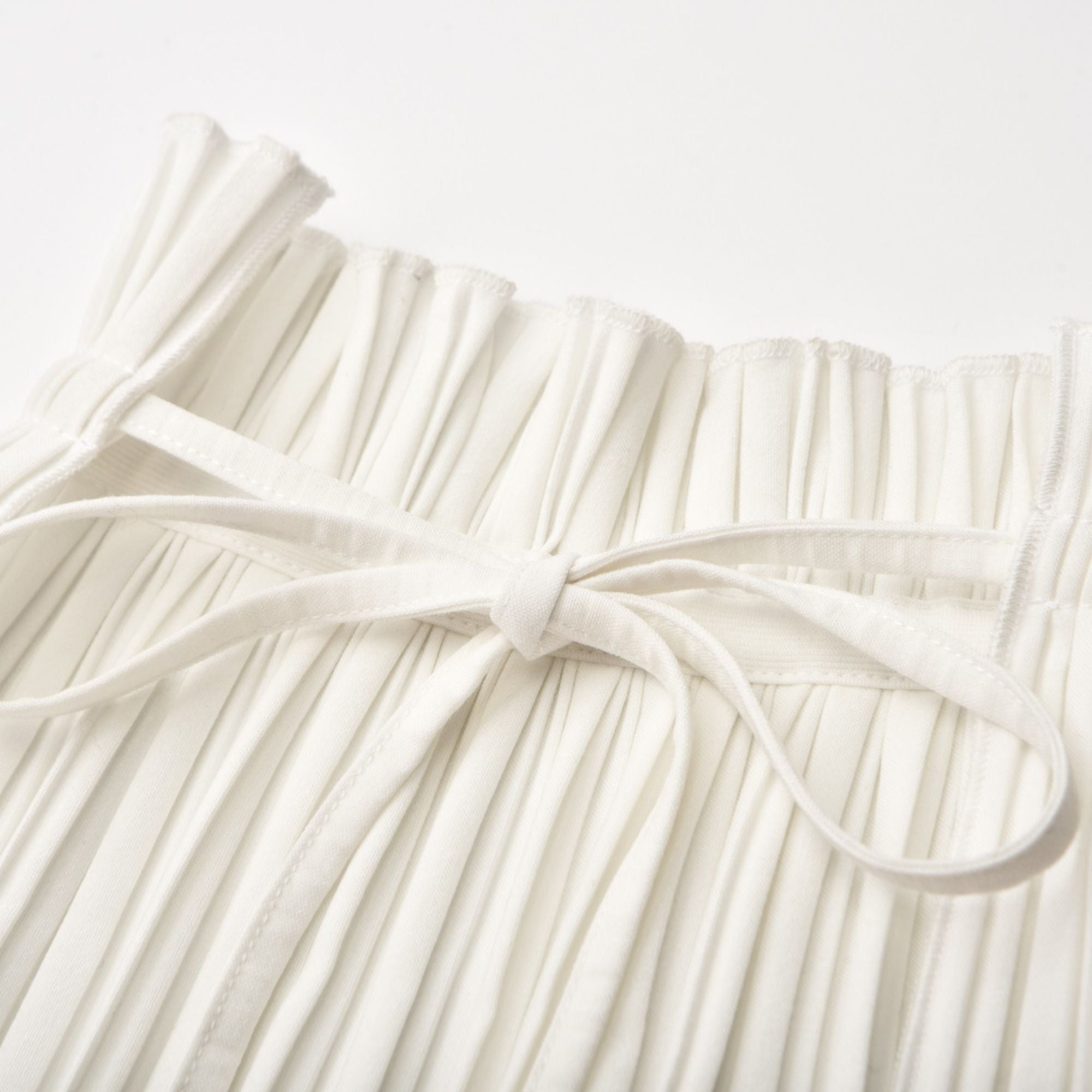 Tiffy | drawstring pleated maxi skirt